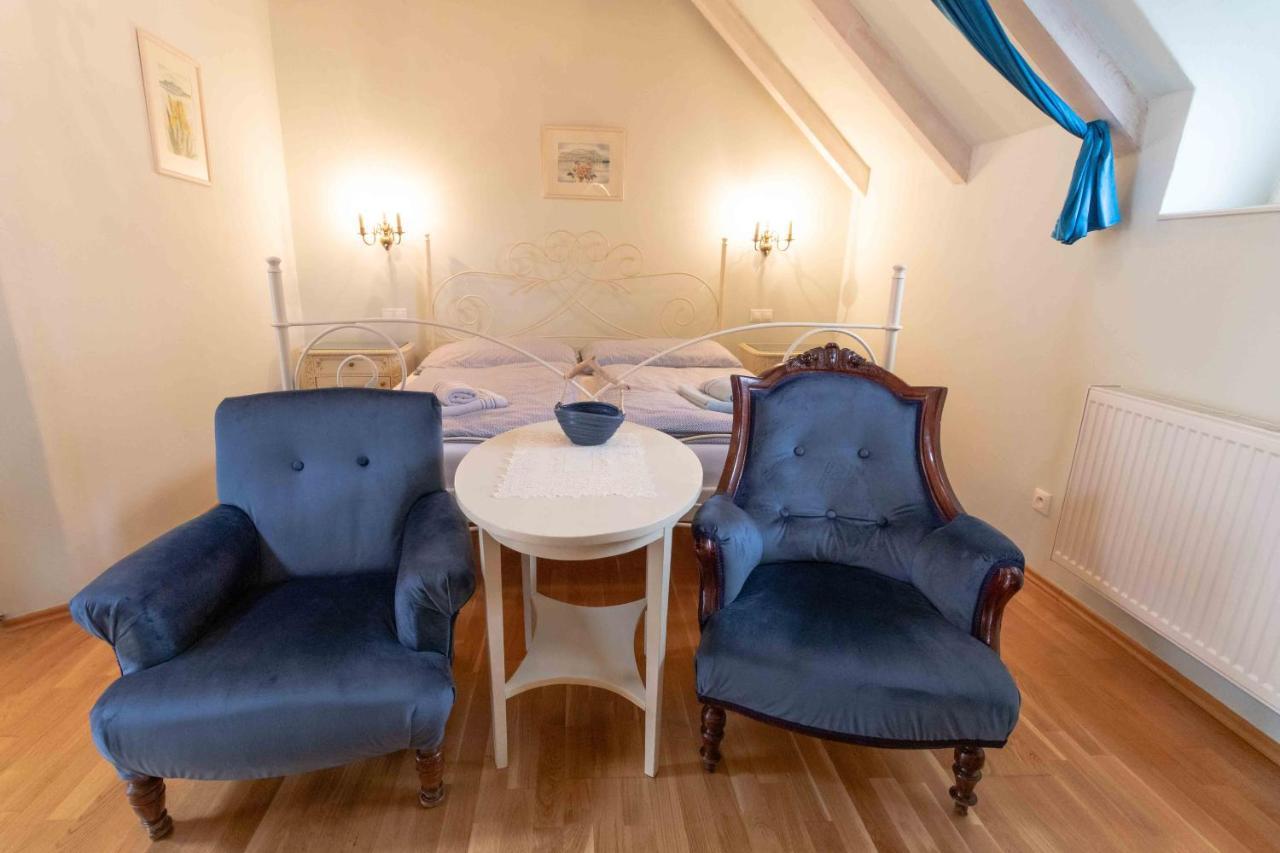 Hotel Na Kapucinske Mikulov Zewnętrze zdjęcie