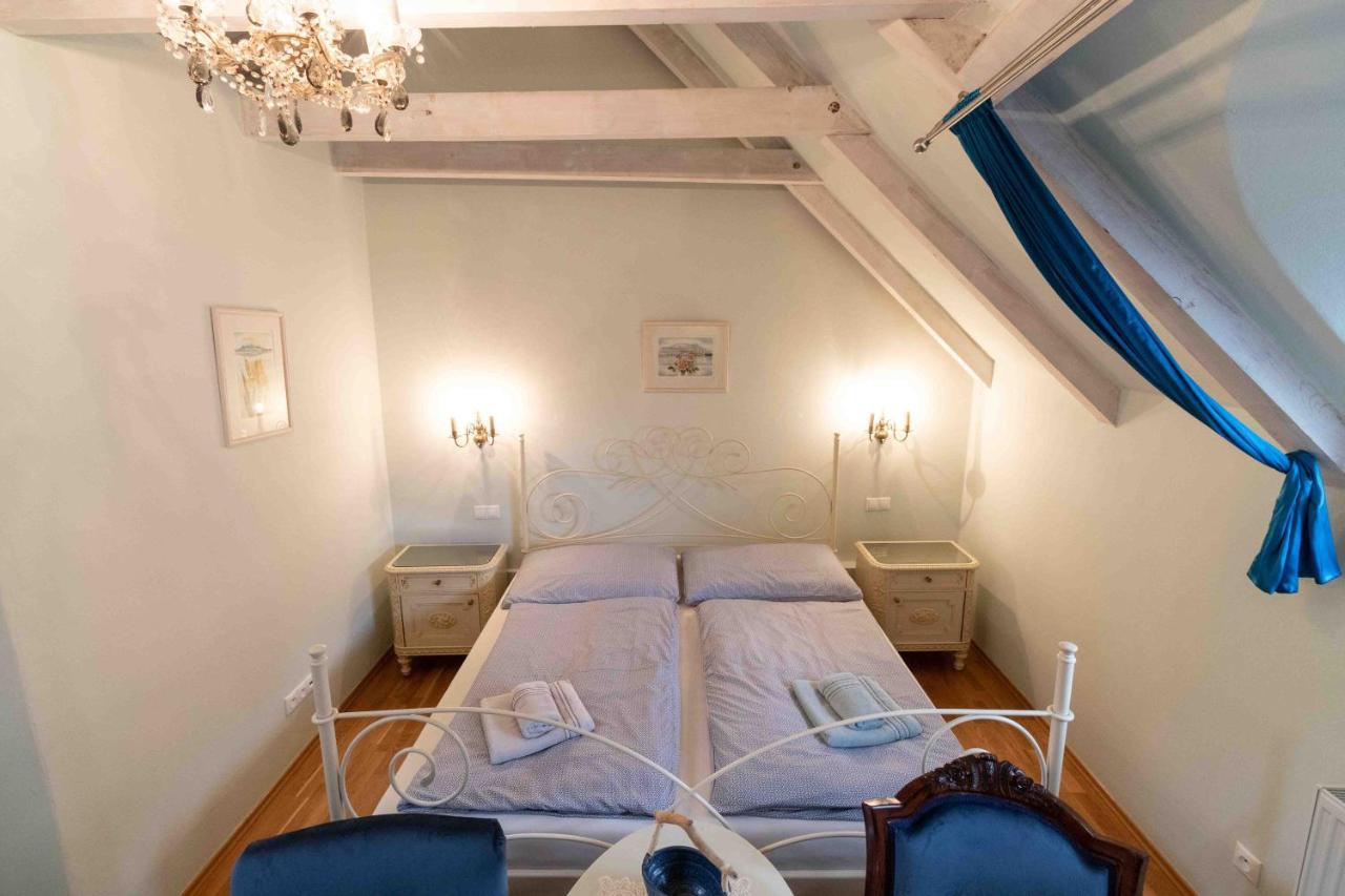 Hotel Na Kapucinske Mikulov Zewnętrze zdjęcie