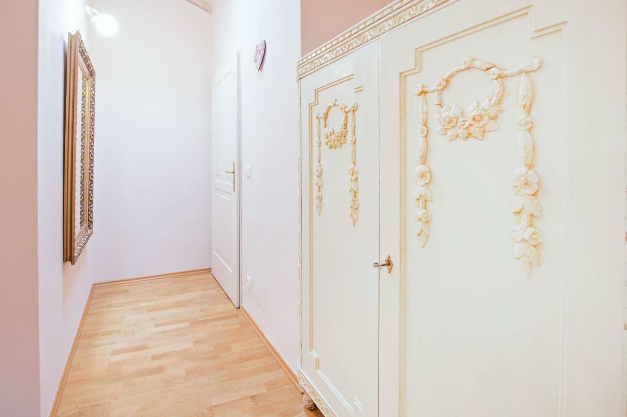 Hotel Na Kapucinske Mikulov Zewnętrze zdjęcie