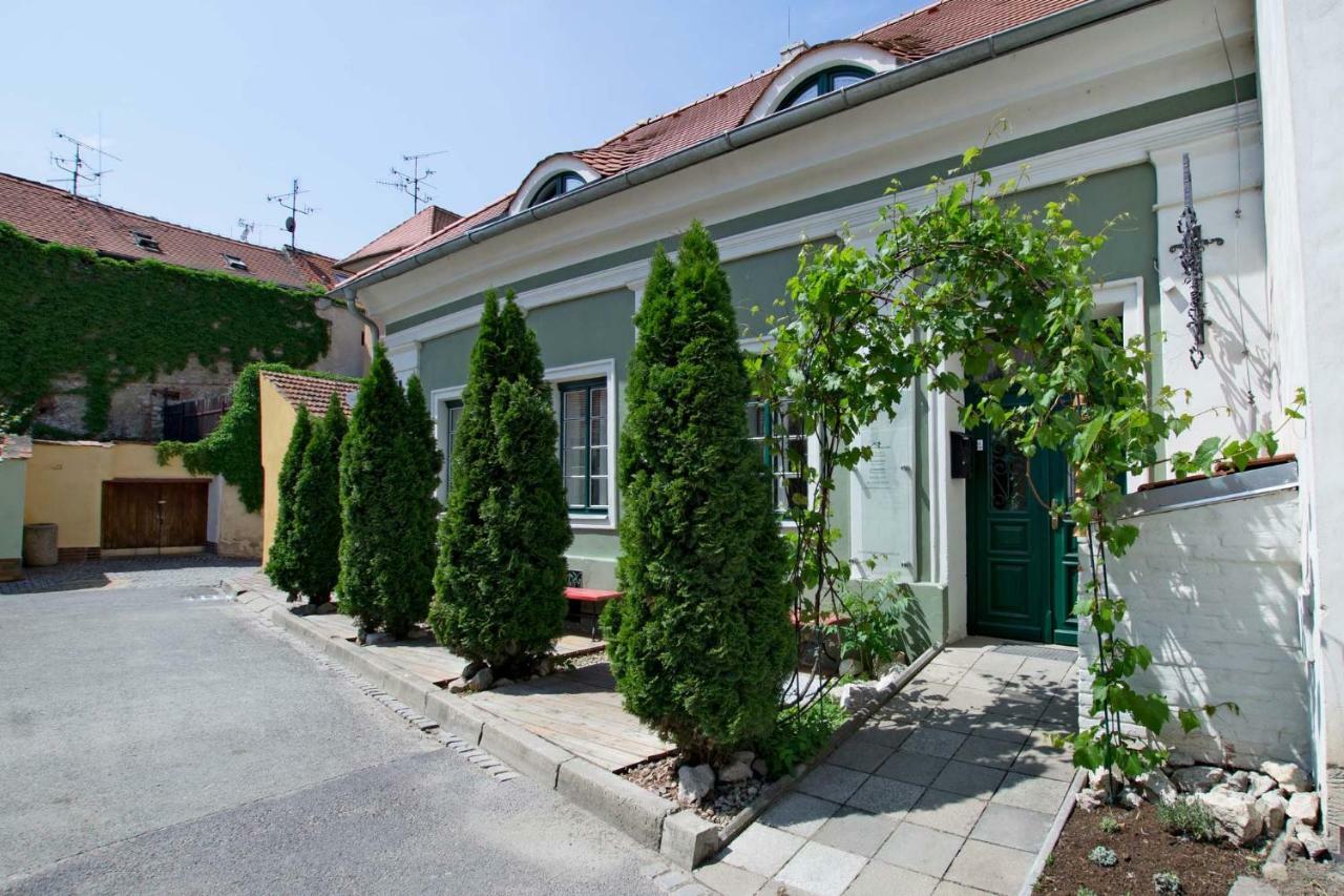 Hotel Na Kapucinske Mikulov Zewnętrze zdjęcie